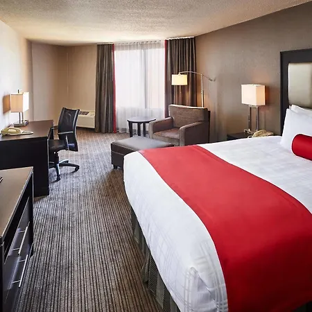 Best Western Plus Waterfront Hotel Windsor Exterior photo