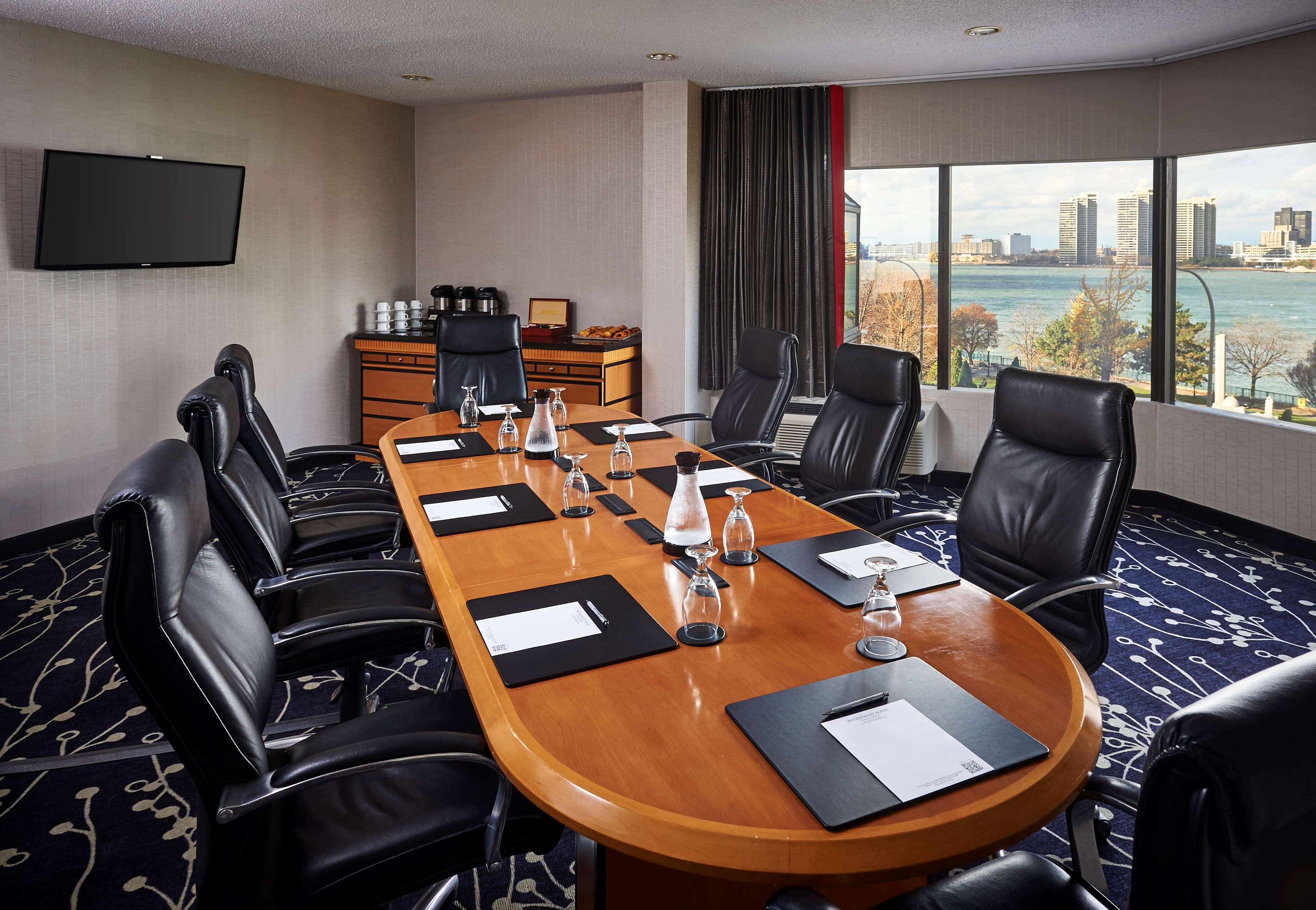 Western Waterfront 3* Windsor