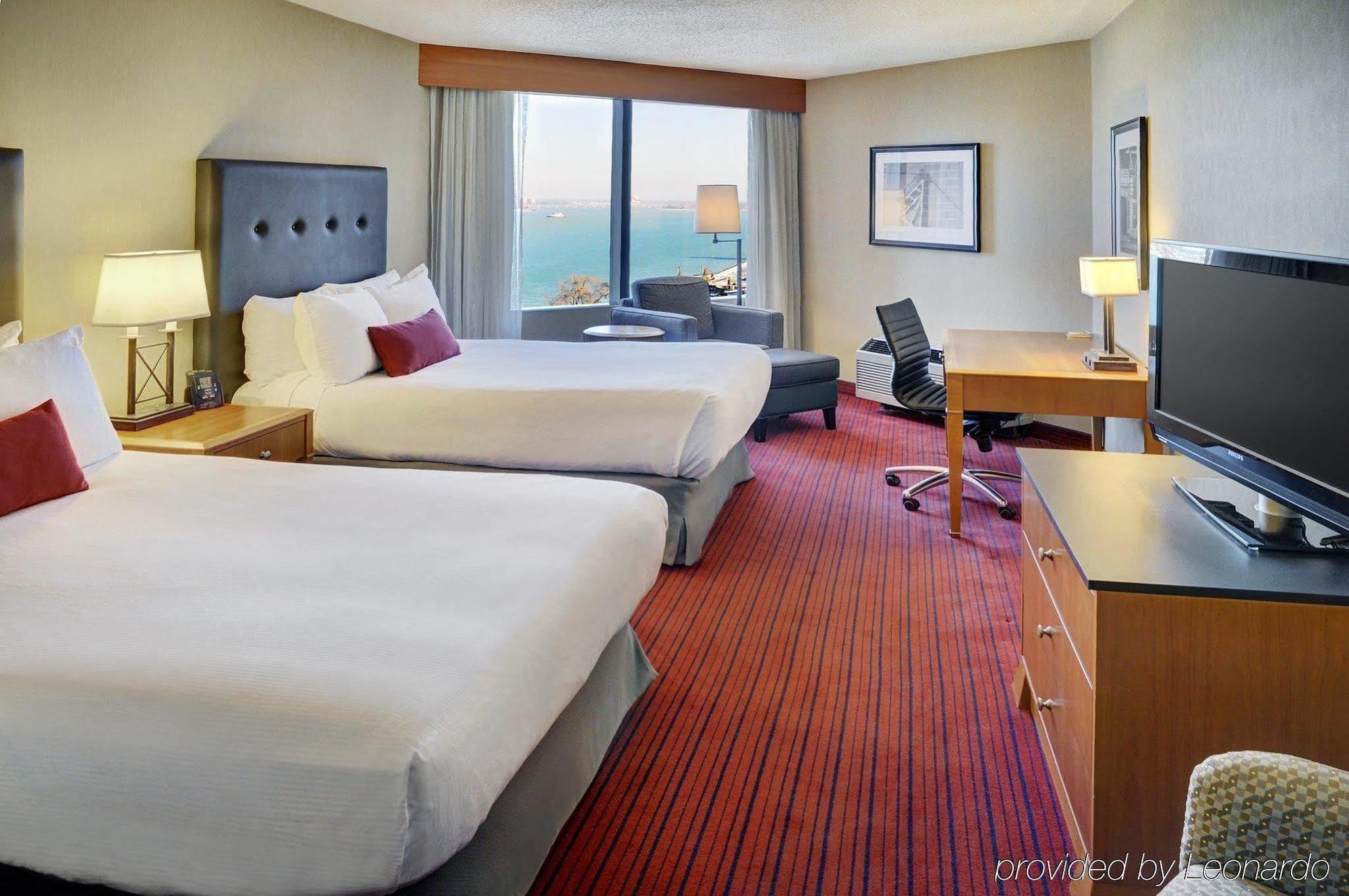 Western Waterfront Hotel