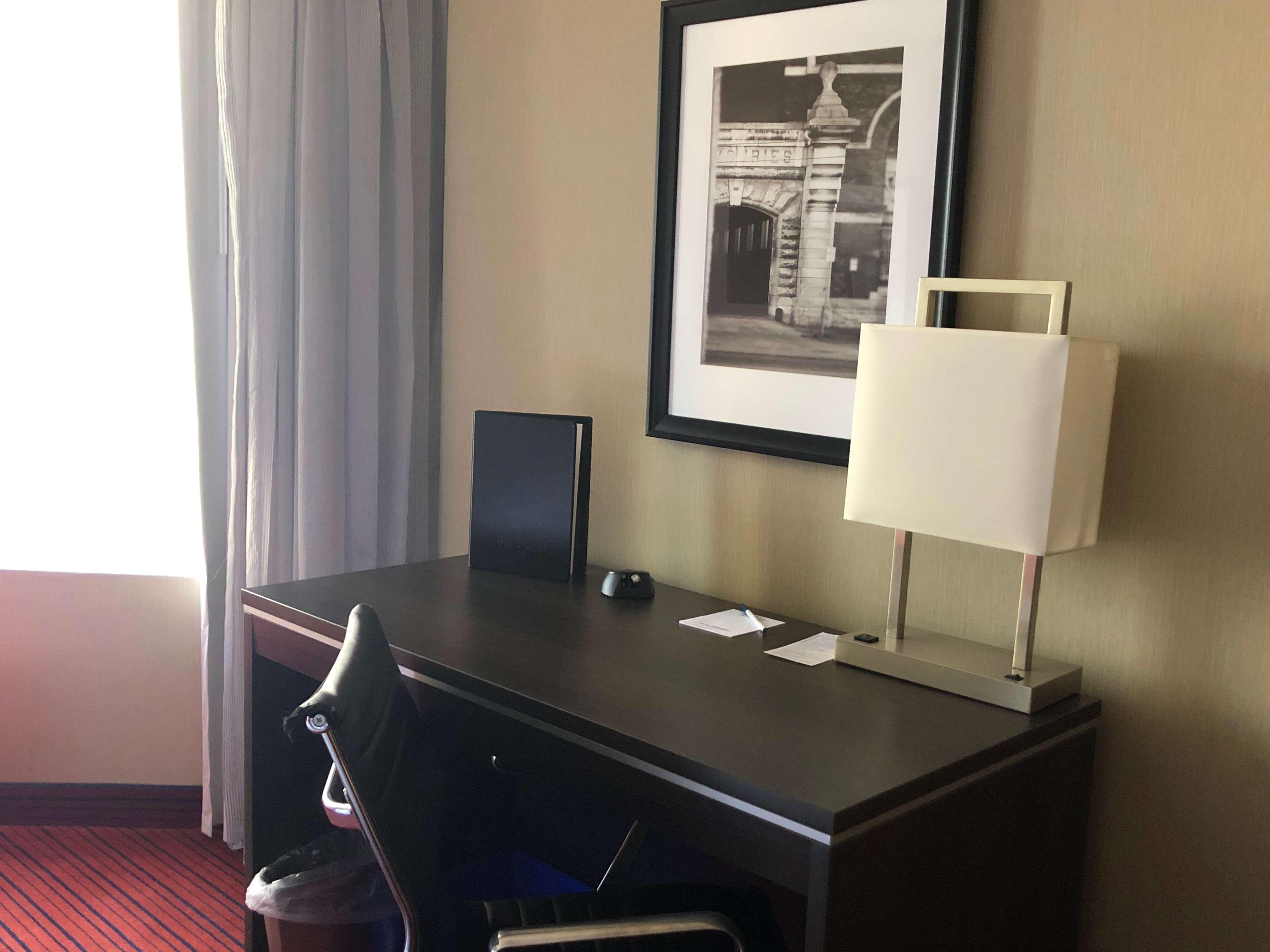 Western Waterfront 3* Windsor