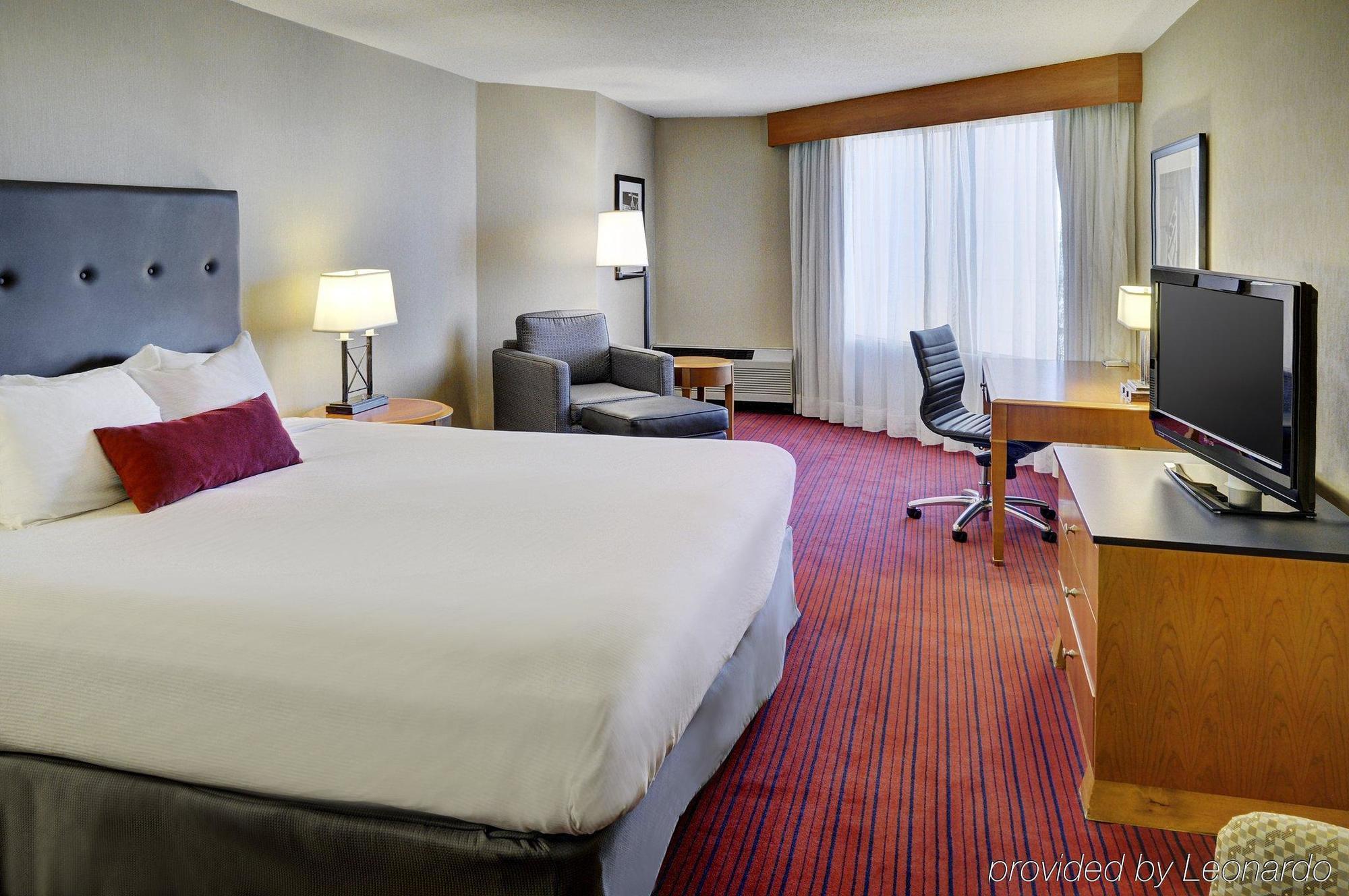 Western Waterfront 3* Windsor